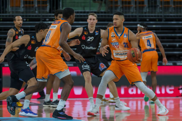 但在大赛中 但在大赛中